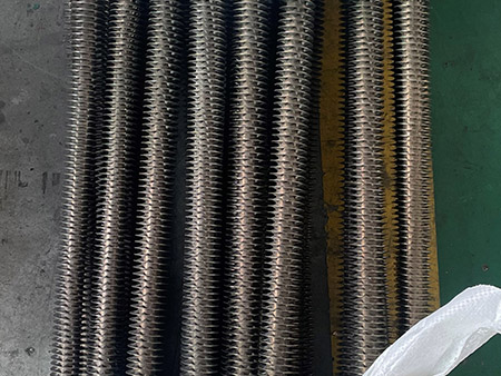 الأنابيب السخنة